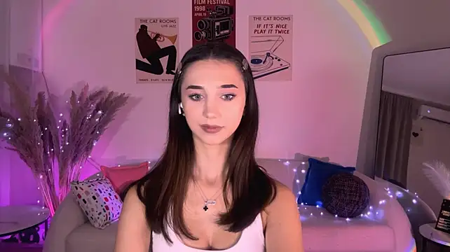 LinaMour stripchat live cam model