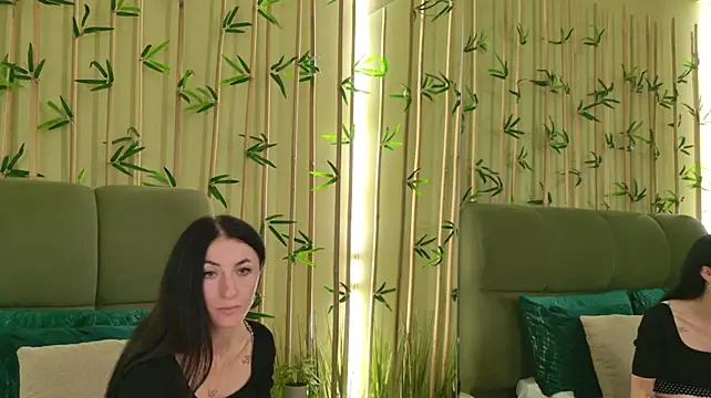 EllieJules stripchat live cam model