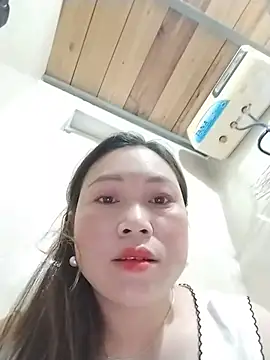 Cong2211 stripchat live cam model
