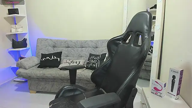 melody_pink_18 stripchat live cam model