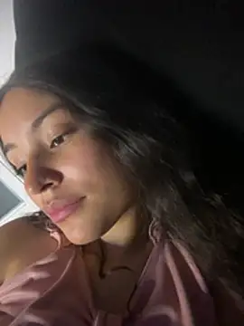 hotwife26 stripchat live cam model