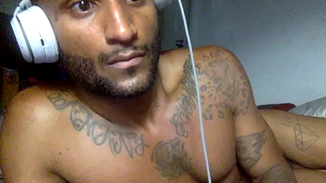 DREshots stripchat live cam model