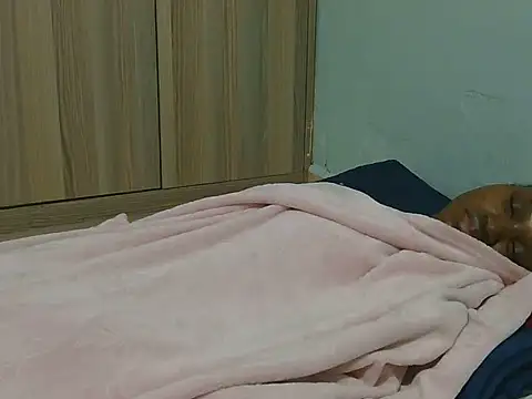 Gonegirl_p stripchat live cam model