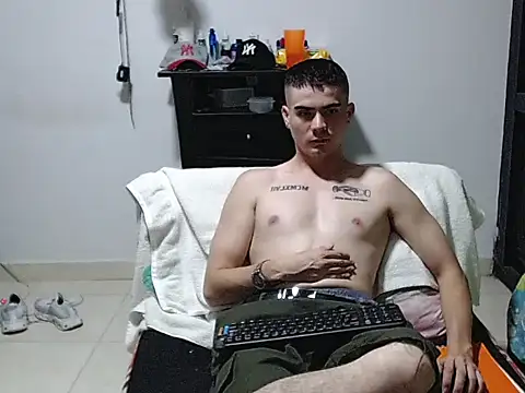 Zac_Efront stripchat live cam model