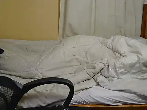 Petite_shishi stripchat live cam model
