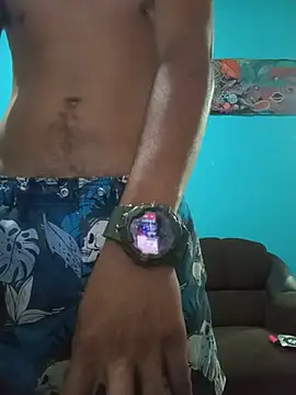 Pziko stripchat live cam model