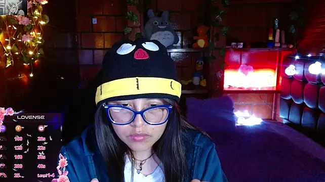 MidoriQuiinn stripchat live cam model