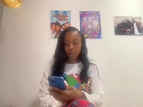 ChocolateCakeQueen stripchat live cam model