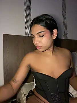VeronicaSaenzx stripchat live cam model