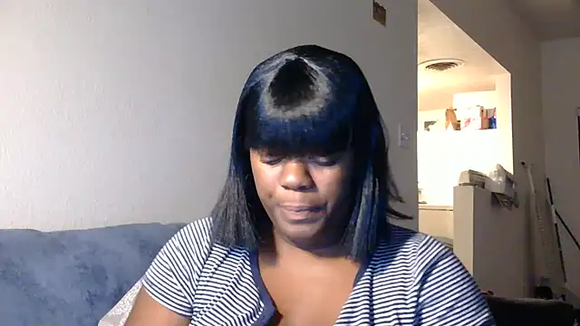 BIGBOOTIBAMBI stripchat live cam model