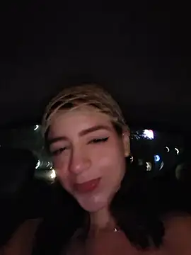 dolcerose stripchat live cam model