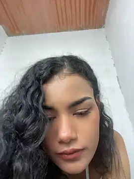Cristal-madisson stripchat live cam model
