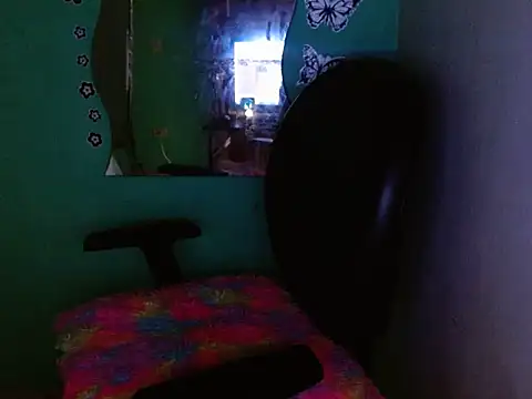 Violettadreams stripchat live cam model