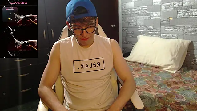 Ian_knight stripchat live cam model