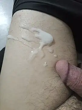 SmileHot33 stripchat live cam model