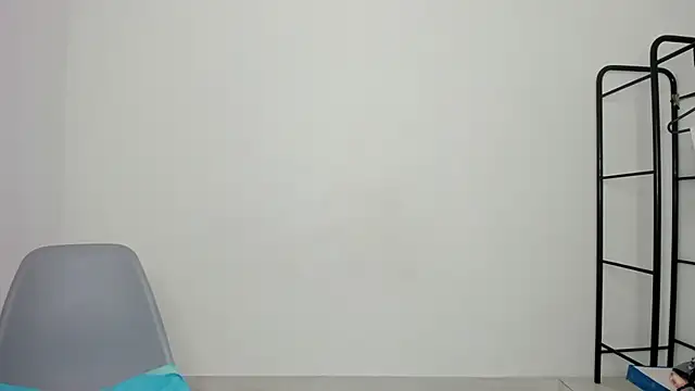 cowmarce stripchat live cam model