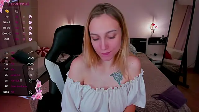 graseflower stripchat live cam model