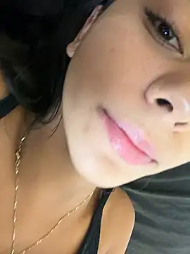 Lilybeeth stripchat live cam model
