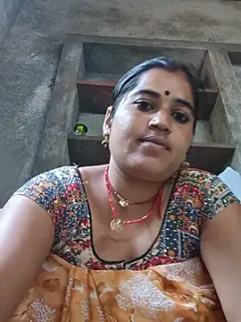 Hot_kamla stripchat live cam model