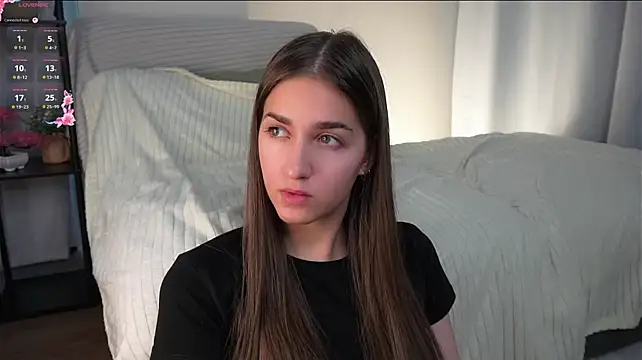 ClarineCasebolt stripchat live cam model