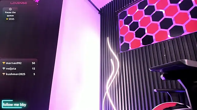 SantyFoxxs stripchat live cam model
