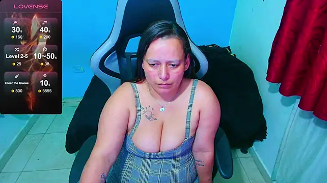 Diana_Lozano stripchat live cam model