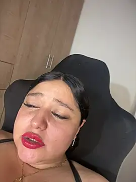 Kym_Owens stripchat live cam model