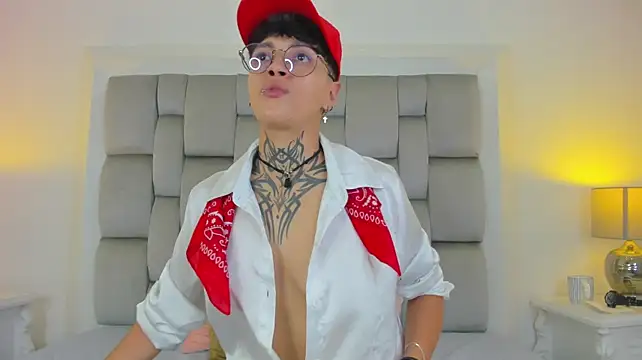b3k_afrodict stripchat live cam model
