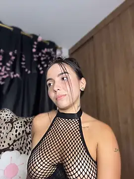 ScarletDarkMuse stripchat live cam model