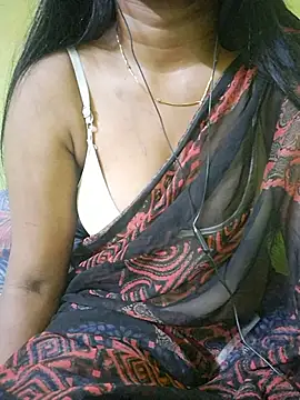 Tamil_hot_leena stripchat live cam model