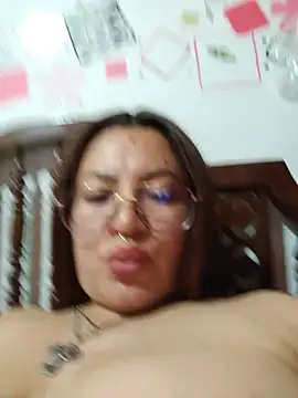 samm_curvy stripchat live cam model
