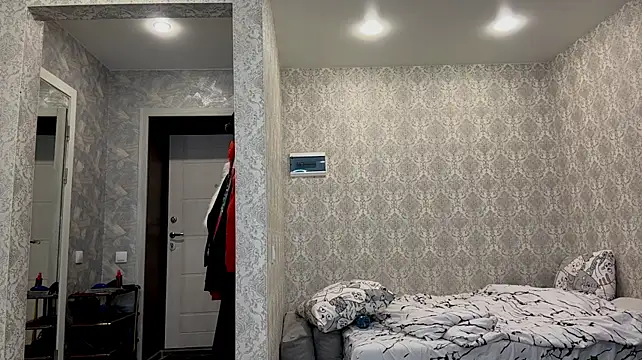 ThermalContract stripchat live cam model