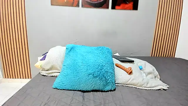 AndriVegas0718 stripchat live cam model