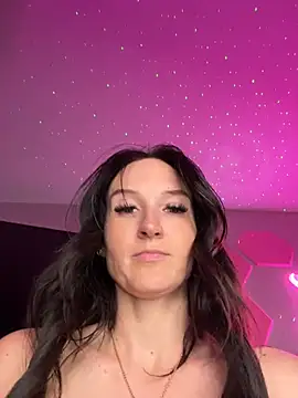 Kate-Paul stripchat live cam model