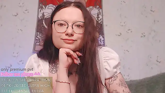 hanna_flowers stripchat live cam model