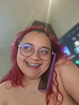CURVY-HORNY stripchat live cam model