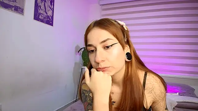 Sky_Intimate stripchat live cam model