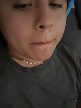 Zoro370 stripchat live cam model