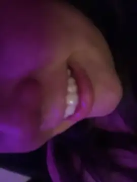 H0oneyBabyyy stripchat live cam model