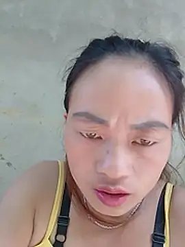 BionaXx stripchat live cam model
