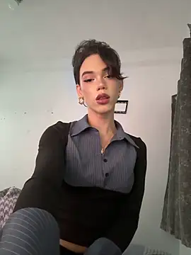 Carlita_cute stripchat live cam model
