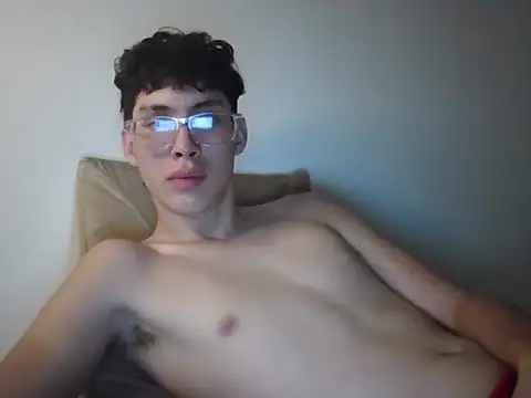 johan_buggy stripchat live cam model