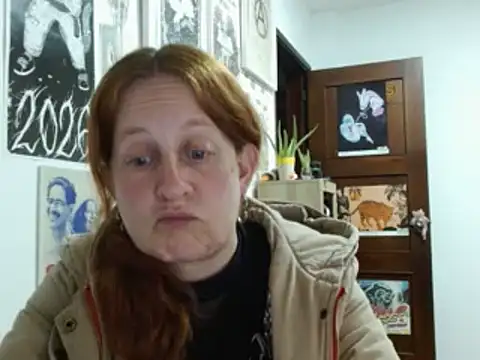 ViioletaMora stripchat live cam model