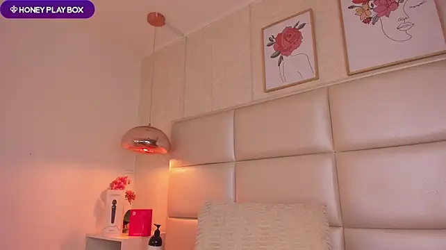 Aily_Yozuko stripchat live cam model