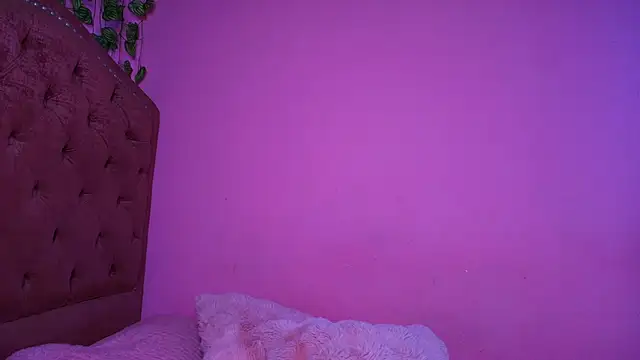 Megan_VixenX stripchat live cam model