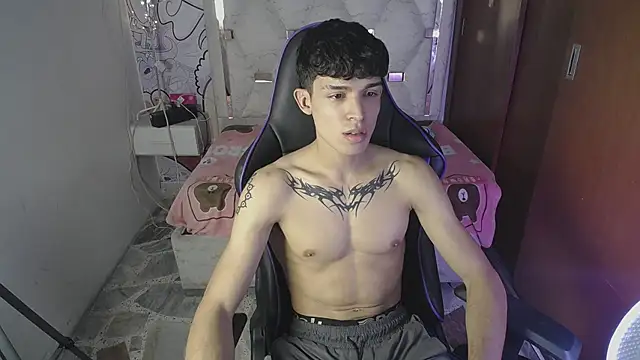 Liom_Gym stripchat live cam model