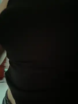 Milk_Mom99 stripchat live cam model