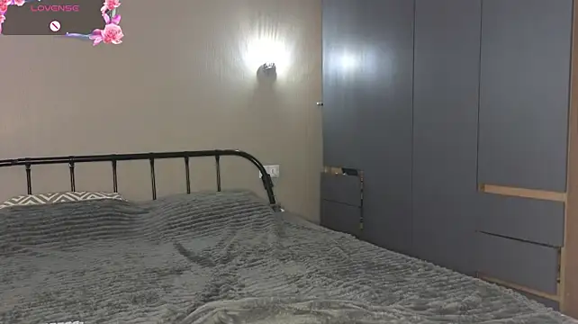 Bornsexyesterday stripchat live cam model