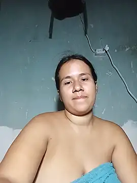 sol_miluna2 stripchat live cam model