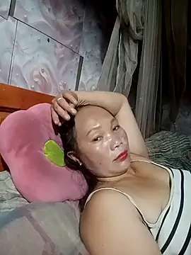 Susi-so stripchat live cam model